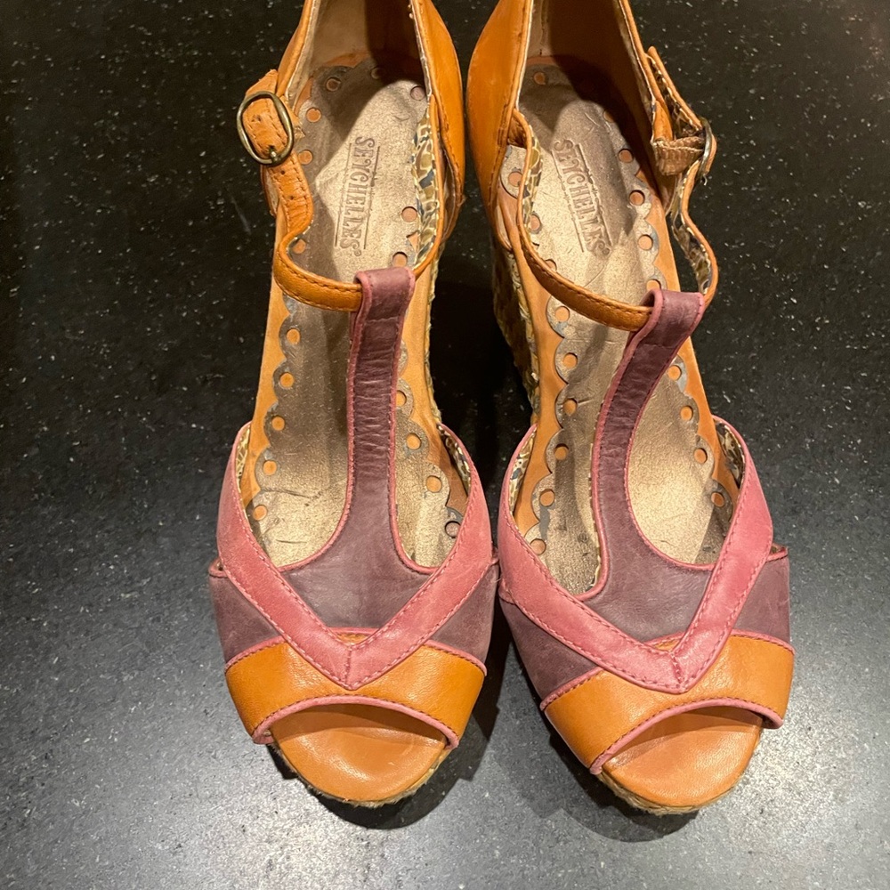 Stylish Wedge Sandals - Orange and Pink